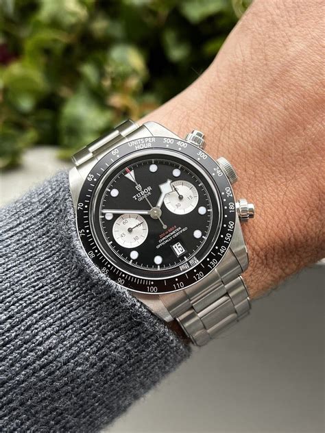 tudor black bay chrono second hand|tudor black bay panda chrono.